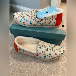 Limited Edition Toms Scrabble Alpargatas Size 8